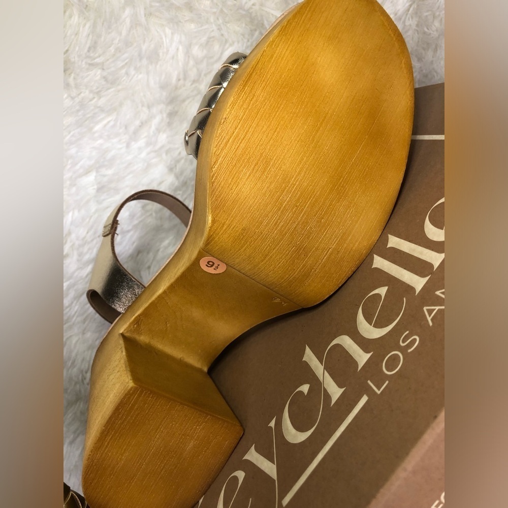 Seychelles Women's Tan and Brown Platform Heels NIB SIZE 9.5 - Picture 15 of 16